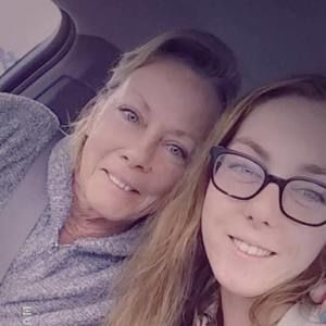 Meet your Posher, Ellen